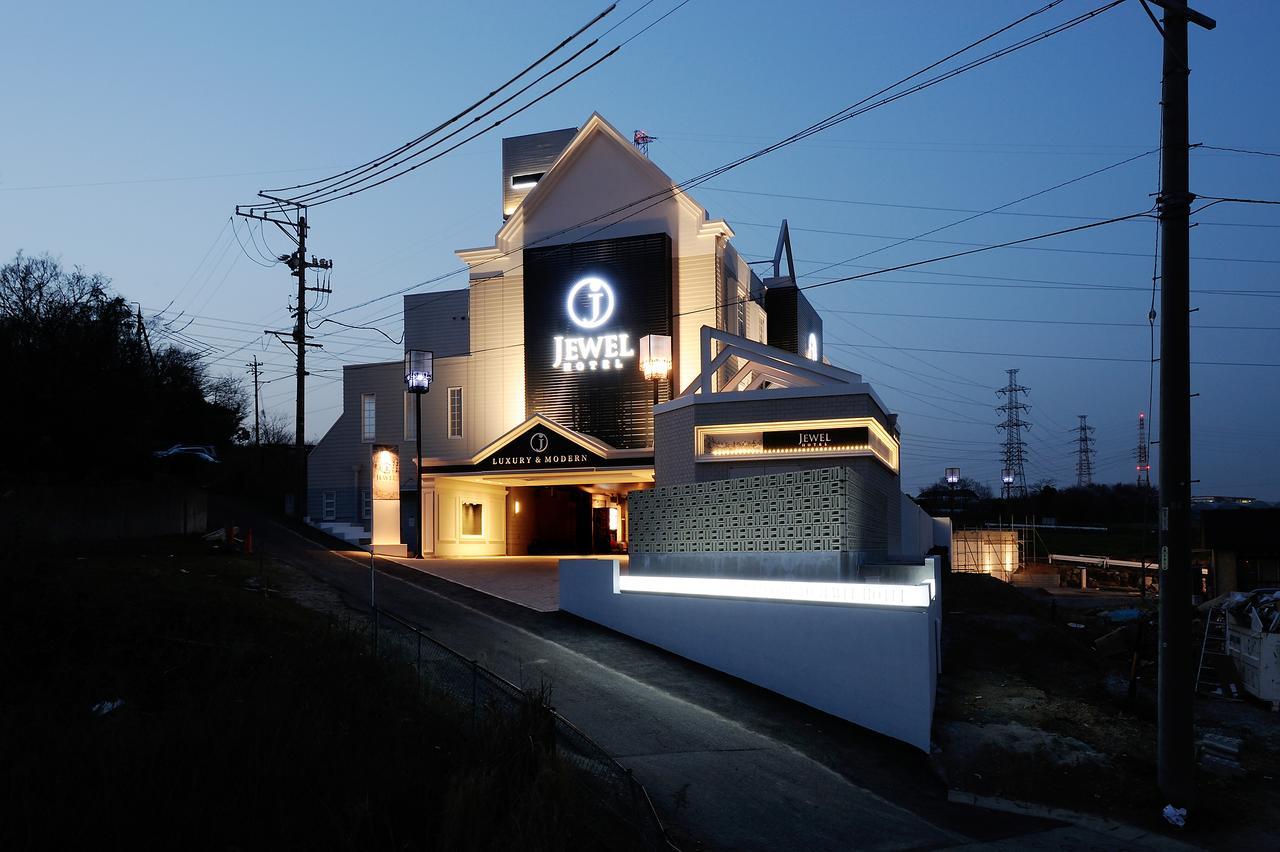 Jewel Hotel Luxury Modern (Adults Only) Miyoshi  Екстер'єр фото